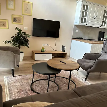 Vacation By Andrea Guest house Tirana