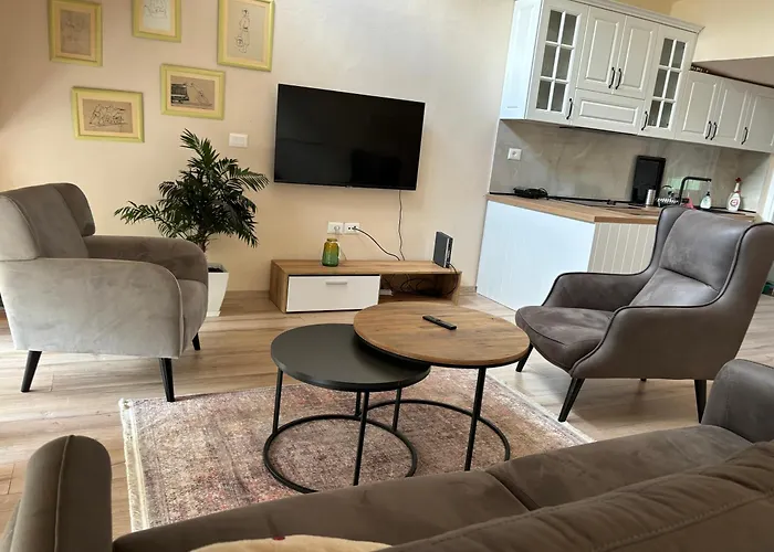 Vacation By Andrea Guest house Tirana